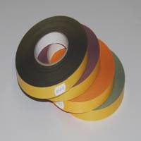 Les bordures adhésives